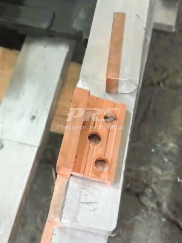 copper-aluminum-trapezoidal-bayonet-joint-cathode-plate